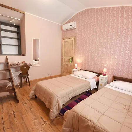Sleeps 6 Pool Air Con Wifi Villa